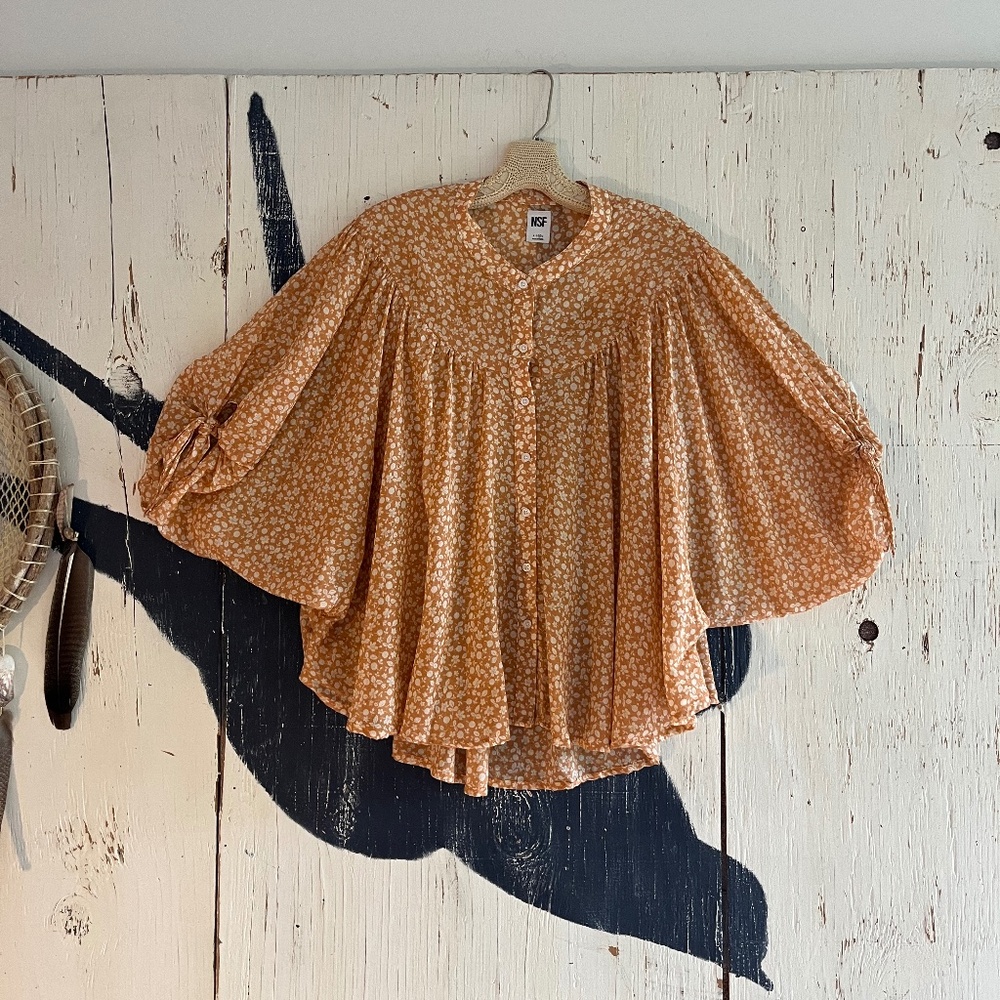 NSF Peach & Floral Poet Blouse SZ: M